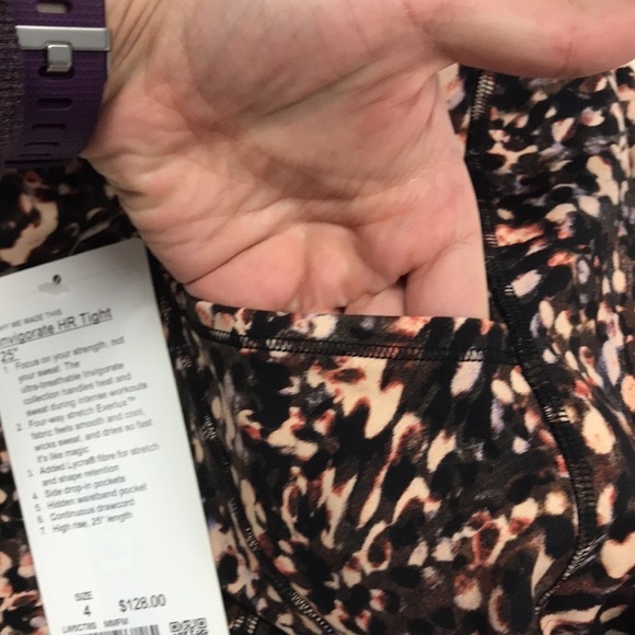 NWT Lululemon Invigorate HR Tight Motion Flux Multi - Picture 4 of 5